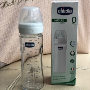 Bình sữa thủy tinh tự nhiên Chicco 240ml