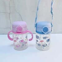 Bình uống nước cho bé