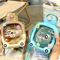Bình uống nước nhựa 1000ml hình gấu mặt lồi kèm sticker dễ thương