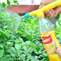 Bình xịt tưới khí nén TVC-29, Bơm tưới lắp chai nhựa pet, Bơm phun sương bằng nhựa