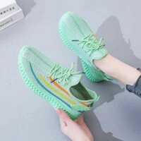 bitis hunter giày nam sneaker Giày thể thao nữ mẫu mới 2024 giày cho mẹ thường ngày đế mềm dệt bay giày trắng chạy bộ cổ thấp mặt lưới mùa hè cho nữ