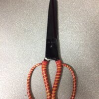 Bộ 1 kéo cắt may và 1 vỉ kéo bấm chỉ