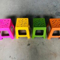 Bộ 12 Ghế nhựa giành cho quán trà sữa chanh, trà đá, quán bia, quán nướng vỉa hè