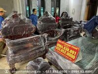 Bộ 12 món bàn ghế Rồng Đỉnh gỗ hương phun màu Cẩm Lai – chú Tiến (Hưng Yên)