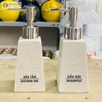 Bộ 2 Bình Sữa Tắm Dầu Gội Dáng Thang In Chữ Sẵn – 1093