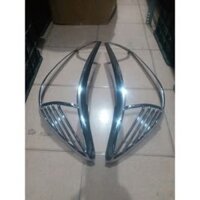Bộ 2 Ốp viền đèn pha mạ crom xe Fortuner 2009 -2011 bản Liên Doanh