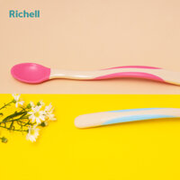 Bộ 2 thìa nhựa Richell cho bé ăn dặm gồm 1 muỗng mềm và 1 muỗng nhựa [BabyUS]