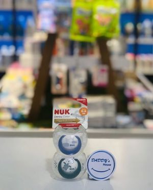 Bộ 2 ti giả silicone Nuk Genius 0-6M NU48193