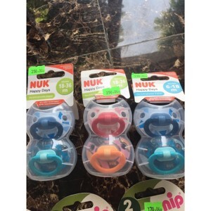 Bộ 2 ty ngậm Nuk Happy Days silicon