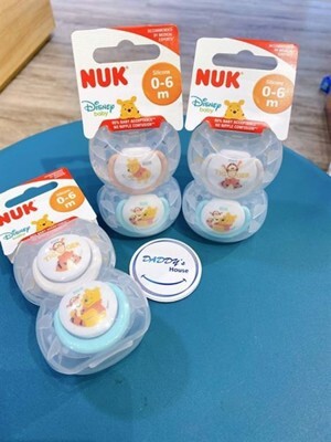 Bộ 2 ty ngậm silicon Disney Plus 0-6M NU31885 – Sét