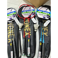 Bộ 2 vợt cầu lông Yonex tặng kèm quả cầu ( giao màu ngẫu nhiên )