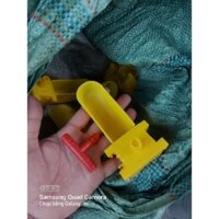 bộ 20 khay uống nước tự động cho chim cút .bồ câu