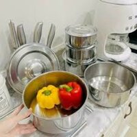 BỘ 5 THỐ INOX CÓ NẮP ĐẬY  kín đáo, giúp bạn bảo quản thực phẩm tốt hơn.Kiểu dáng đẹp mắt, dễ dàng lau rửa và hoàn toàn k
