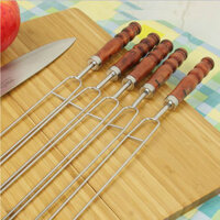 Bộ 5 Xiên Nướng Thịt BBQ Inox Không Rỉ Cán Gỗ Cao Cấp Tặng Kèm Túi Đựng Dùng Cho Gia Đình