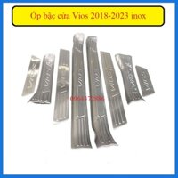 Bộ 8 ốp bậc trong ngoài inox VIOS 2018, 2019, 2020, 2021, 2022, 2023 sáng bóng