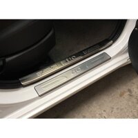 Bộ 8 ốp bậc trong ngoài xe GRAND I10 - MẪU INOX Smart Auto Hà Nội
