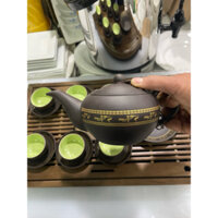 Bộ  ấm  chén bát tràng màu đen đĩa kê không có khay in hình  con hạc  cực kỳ đẹp và  sang trọng cho gia đình  nhà hàng