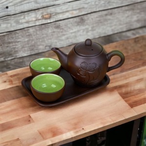 Bộ ấm chén tử sa dáng chóp - men nâu - lòng xanh