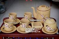 Bộ ấm tích men vàng hạt tiêu vẽ hoa đào Bát Tràng