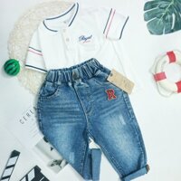 Bộ áo polo bomber trắng với quần jean dài 12-30kg