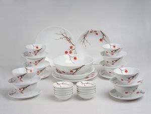 Bộ bàn ăn 36 sản phẩm Daisy Hồng Mai