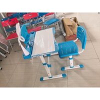 BỘ BÀN GHẾ CHỐNG GÙ CHỐNG CẬN CHO BÉ