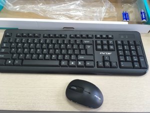 Bộ bàn phím + chuột không dây Forter KM8600