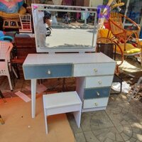 Bộ Bàn Trang Điểm Hiện Đại, Khung Gỗ Tự Nhiên Sơn Bệt, Hoa Văn Sơn Nhủ, Bao Gồm Kính, Bàn Và Ghế (QB-BTD05)