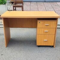 Bộ bàn văn phòng 1m2 kèm tủ 3 ngăn thanh lý