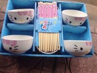 BỘ BÁT ĐŨA HELLO KITTY ĐÁNG YÊU CHO BÉ