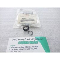 Bộ bích chặn bánh răng khởi động (Stopper set) Pajero V31 V32 V33 V43 V45 V46 MD611212