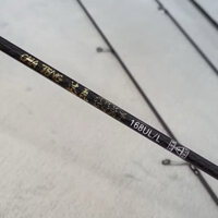 Bộ cần câu UL chuyên Lure + Máy Ngang Titan + Tặng kèm: 1 cuộn dù PE + 1 con nhái hơi có thìa xoay hàng hót121h