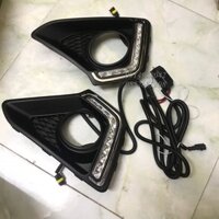 Bộ cặp ốp đèn gầm có led xe Hyundai I10 dùng cho các đời 2014 đến 2016