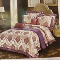 bộ chăn ga gấm cực đẹp,hàng chuẩn từng đường kim mũi chỉ,một bộ gồm một chăn có ruột,hai gối,một ga phủ siêu đẹp luôn