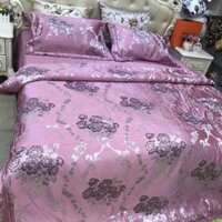 bộ chăn ga gấm cực đẹp,hàng chuẩn từng đường kim mũi chỉ,một bộ gồm một chăn có ruột,hai gối,một ga phủ siêu đẹp luôn
