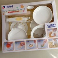 Bộ chế biến ăn dặm của nhật cho bé yêu từ 6 tháng. Rất cần cho các bà mẹ khi tập cho bé ăn dặm đấy ạ( 0968310369)