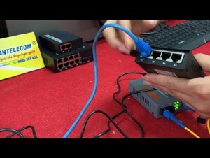 Bộ chuyển đổi quang điện 4 cổng 10/100M HL-SF1004D