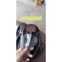 bộ cọ MAC 24  cây dành cho trang điểm chuyên nghiệp .chất lông cọ mềm mịn có bóp đựng cọ bằng da sang trọng