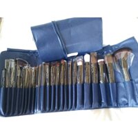 Bộ cọ trang điểm 24 cây Vacosi Master Face Brush Set - BC26