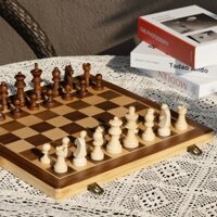 Bộ cờ vua nam châm làm bằng gỗ hồ đào Chess & Checker A&A chính hãng từ Anh, sử dụng trong thi đấu cờ vua chuyên nghiệp
