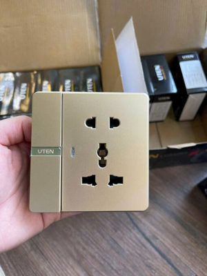 Bộ công tắc đơn 1 chiều và ổ cắm 5 chấu đa năng Uten Q7GK11Z12Z13/N