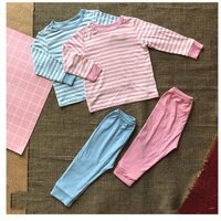 Bộ dài tay cài vai áo kẻ quần trơn Lillte love size 3y