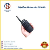 Bộ đàm Motorola GP 680, Dung lượng Pin 1500 mAh, Khoảng cách sử dụng 3km, có khả năng xuyên vật cản tốt