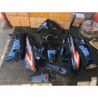 Bộ dàn áo wave 100 màu xanh nhớt, dán tem như hình.