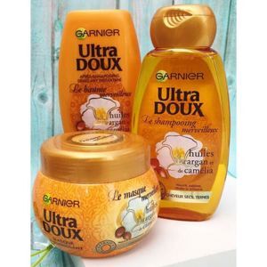 Bộ dầu gội Garnier Wahre schatze chiết xuất từ dầu Argan cho tóc khô