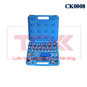 Bộ đầu tuýp 32 chi tiết C-Mart K0008