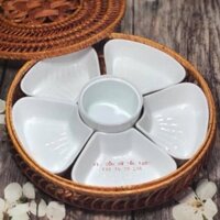 BỘ ĐĨA HOA 5 CÁNH SỨ BÁT TRÀNG có khay nắp mây