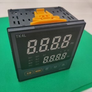 Bộ điều khiển nhiệt độ Autonics TK4L-A4CC