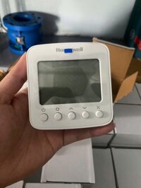 Bộ điều khiển nhiệt độ phòng thermostat TF228WN Honeywell