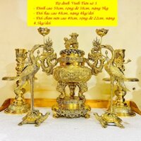 Bộ đỉnh đồng thờ cúng số 3 cao 50cm Vĩnh Tiến sản xuất tại Việt Nam: Đỉnh 50cm, hạc 48cm, nến 40cm
